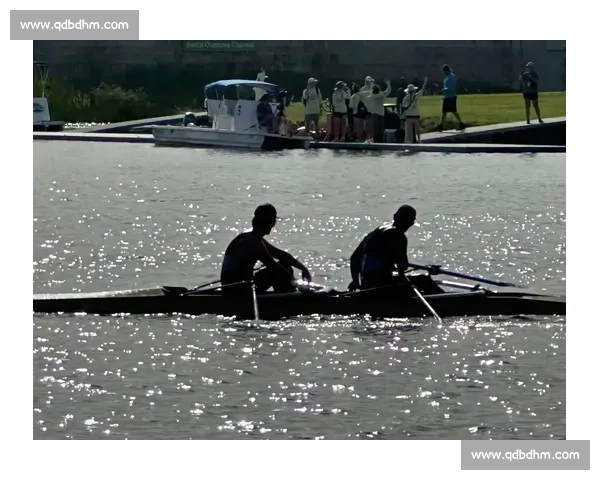 华裔新星 Milan Xing 闪耀全美青少年跳水赛 三金壮举刷新赛事纪录 华裔新星 Milan Xing 闪耀全美青少年跳水赛 三金壮举刷新赛事纪录